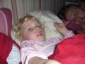 09: Morgentr�tt Sara p� Mammas plass